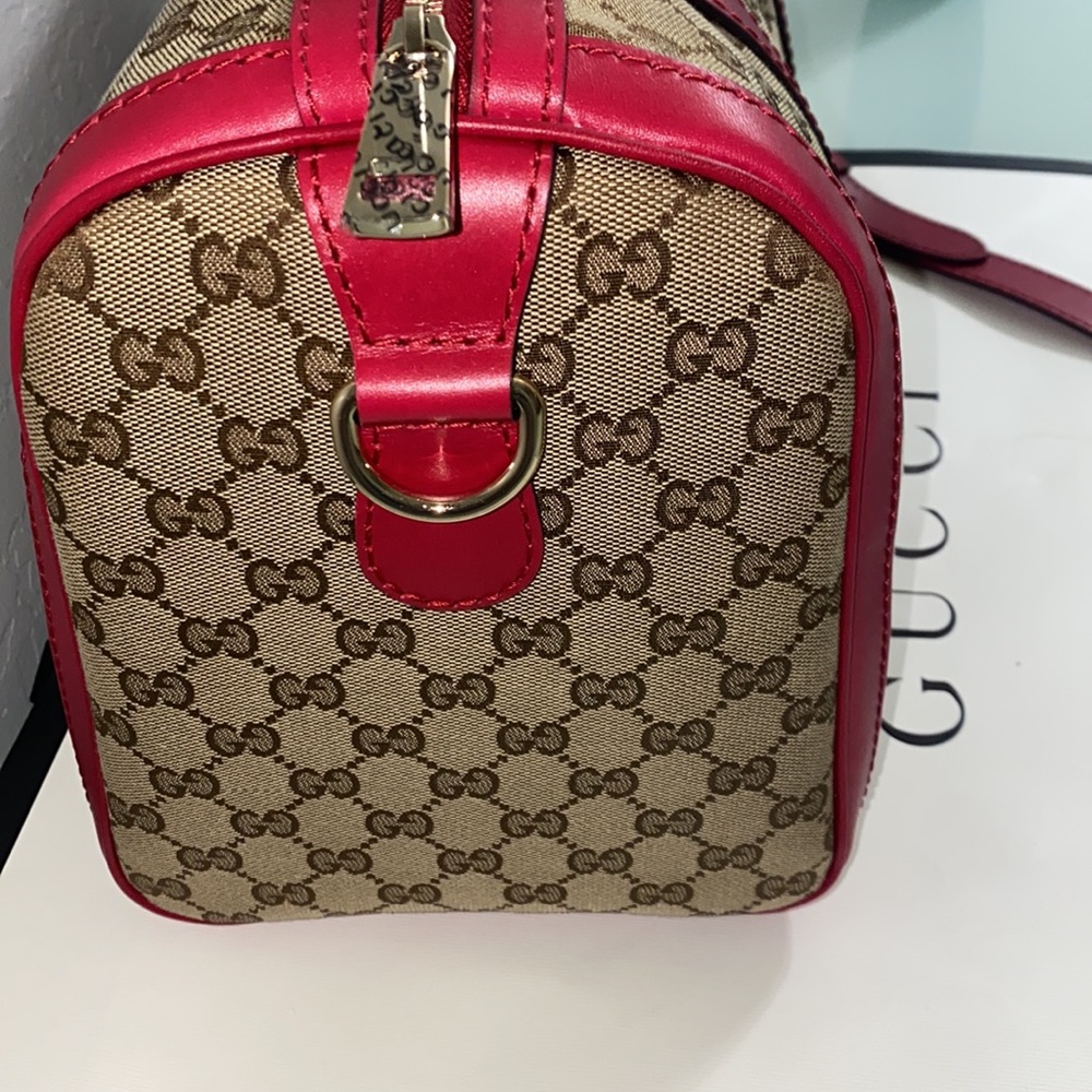 ❣️SOLD❣️GUCCI Gucci Beige/Red GG Joy Boston Bag - Picture 6 of 16